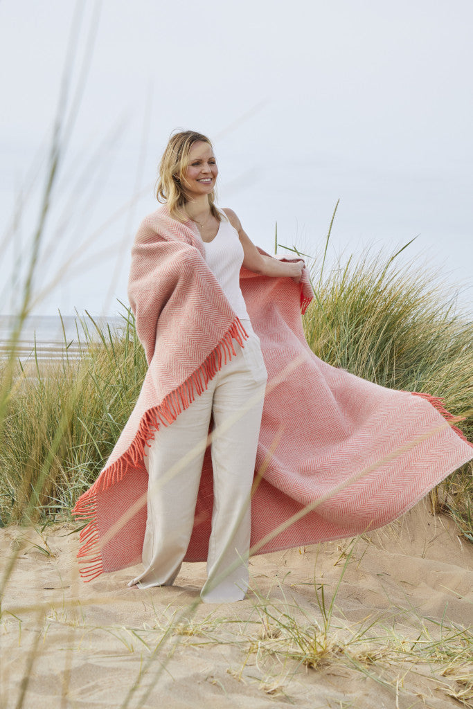Flamingo throw
